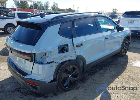 2025 Volkswagen Taos 1.5T Se Black из США, поврежденный, VIN 3VV3C7B22SM041436